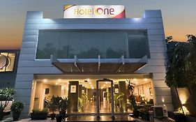 Hotel One The Mall, Lahore